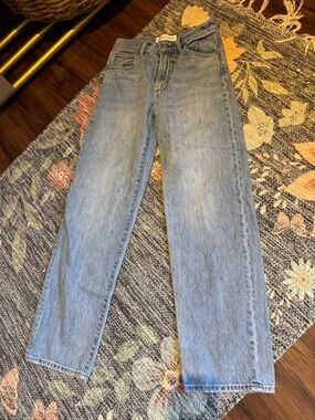 Denim Forum 90s Marlo High rise Baggy 24